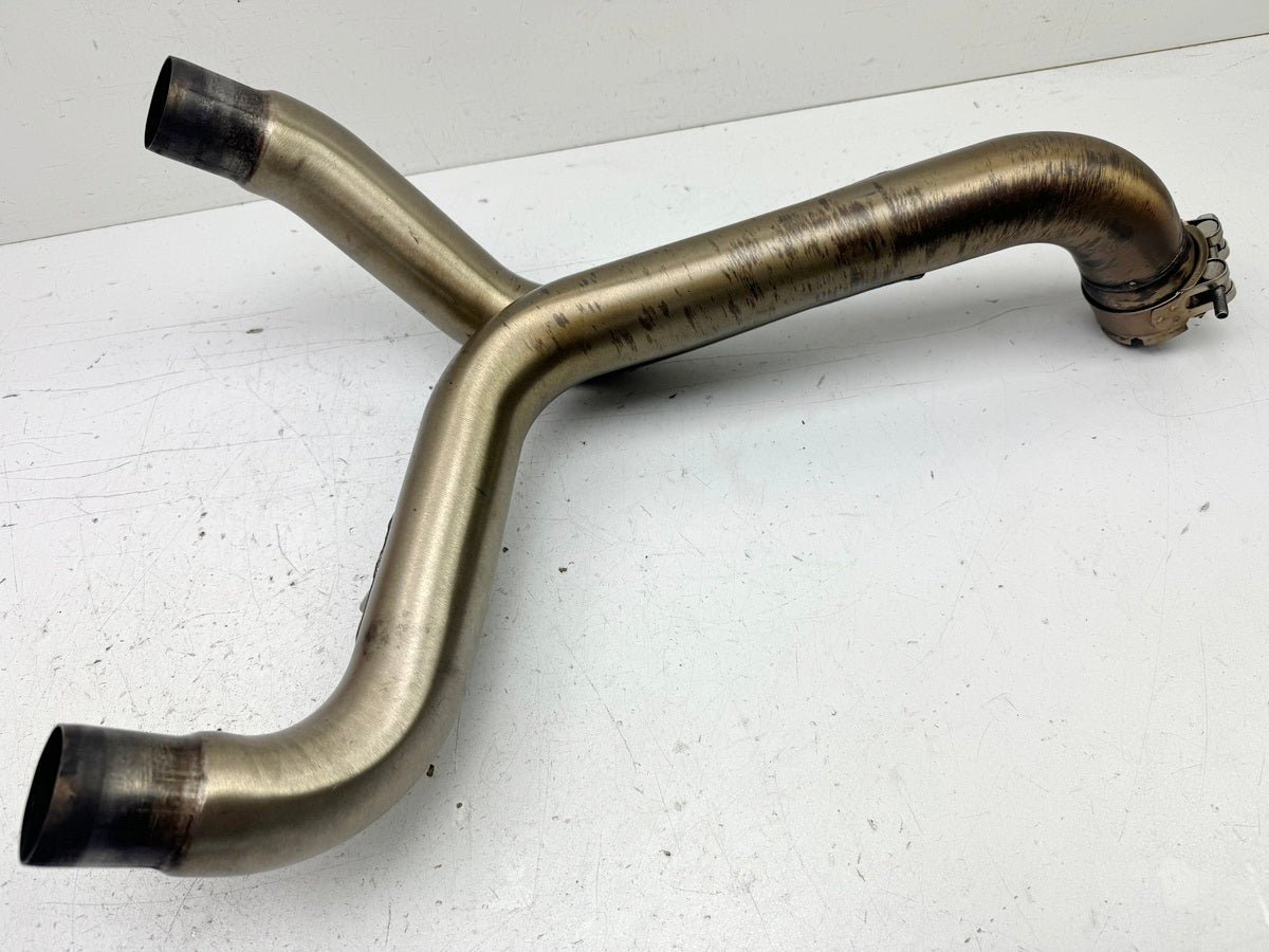 TRIUMPH SPEED TRIPLE 1050 R ABS NN01 Header Manifold Y for Exhaust Muffler