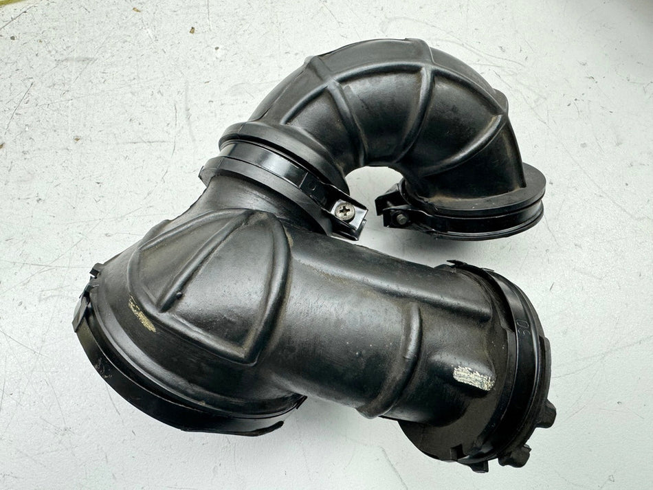 HONDA VT 1100 SC18 Shadow Verbindungsschlauch Airbox Ansaugschlauch Luftkanal