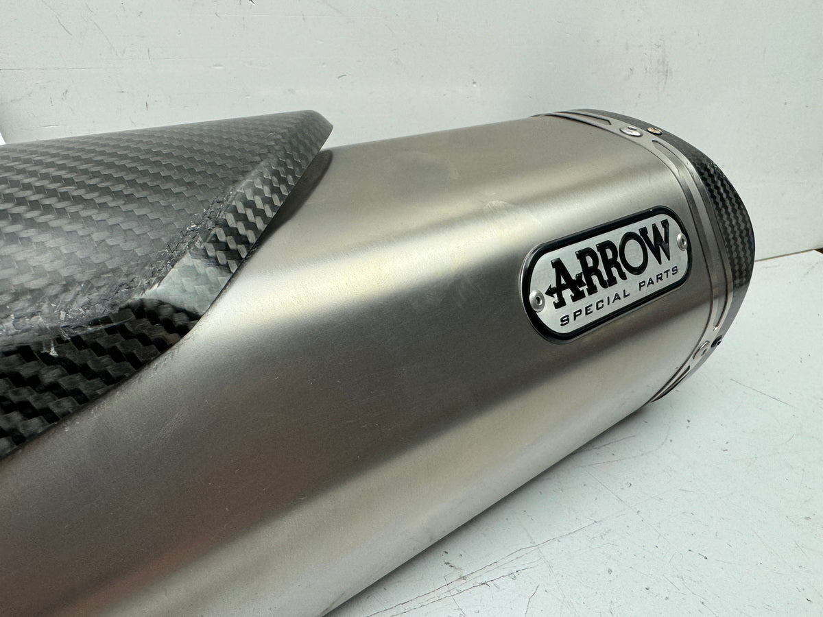 TRIUMPH SPEED TRIPLE 1050 R ABS NN01 Exhaust Arrow Silencer left right
