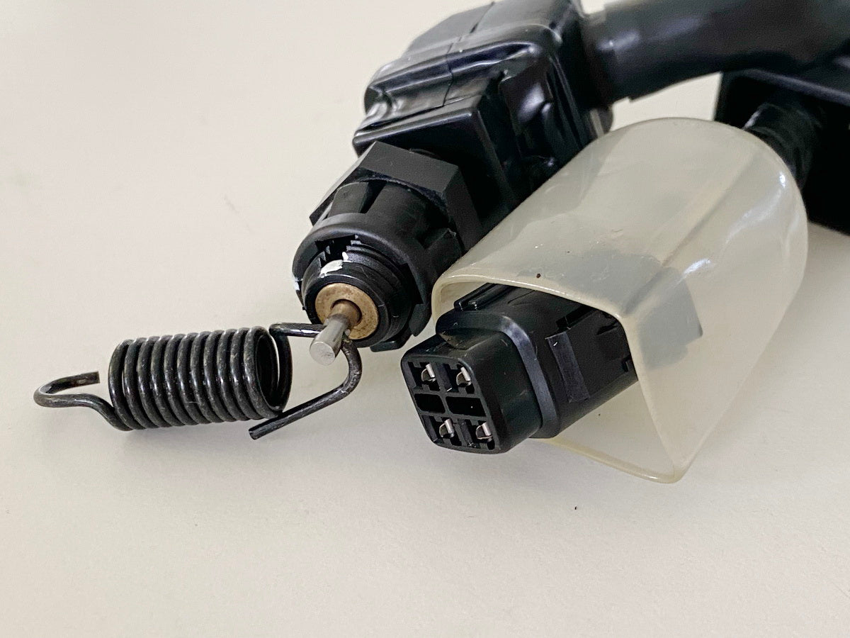 YAMAHA MTN 1000 MT10 RN78 Rear Brake Light Switch original - only 4550 km