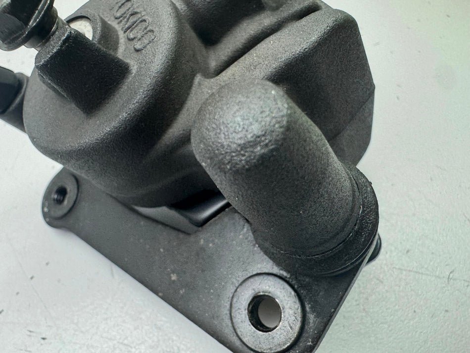 KAWASAKI ZX-10R ZXT00D Bremssattel hinten Tokico Bremskolben Bremszange 06-07