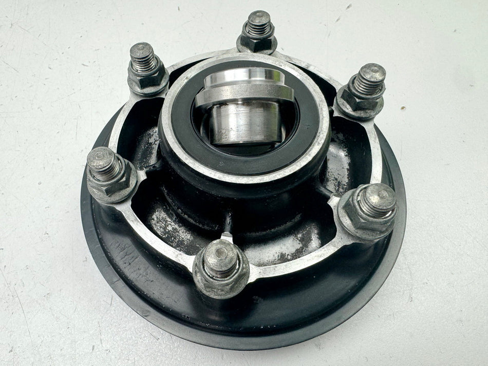KAWASAKI ZX10R ZXT00D Kettenradträger Aufnahme Kettenrad Distanz für Felge 06-07