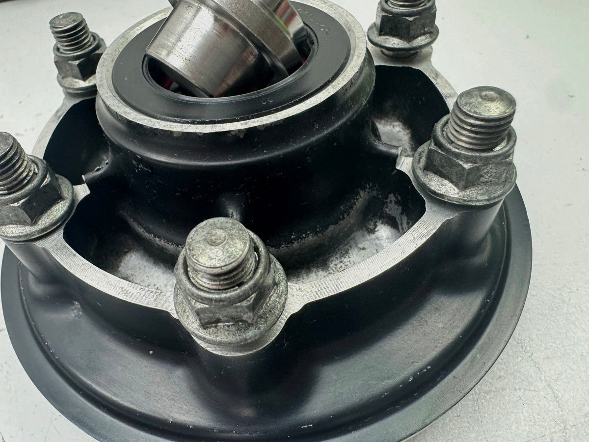 KAWASAKI ZX10R ZXT00D Kettenradträger Aufnahme Kettenrad Distanz für Felge 06-07