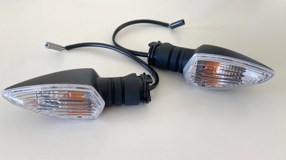 YAMAHA MT125 original Turn Signal Indicators - Pair Front Left + Right - NEW