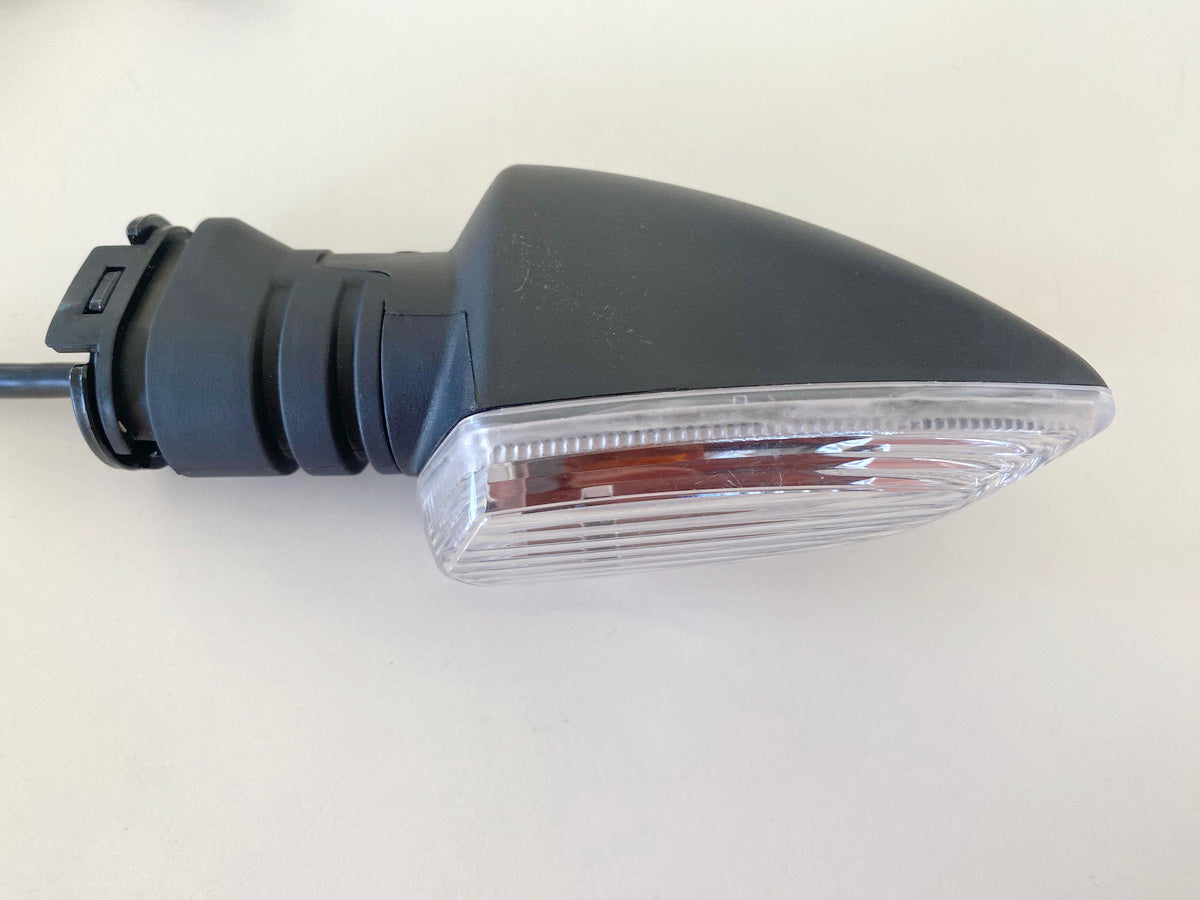 YAMAHA MT125 original Blinker Turn Signal - Paar vorn links + rechts - NEU