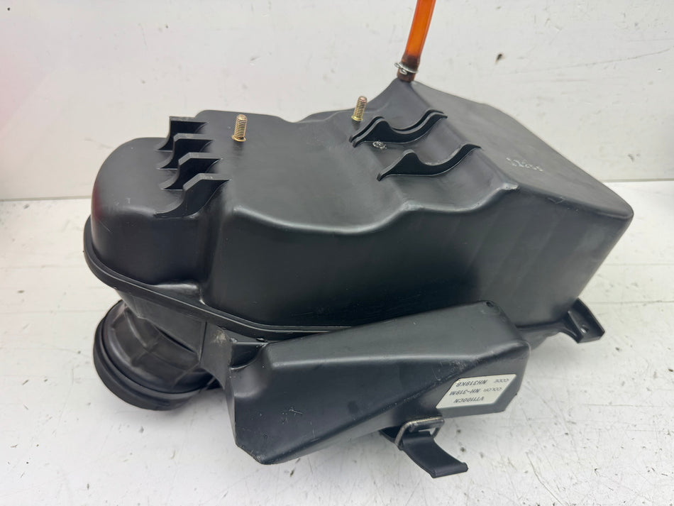 HONDA VT 1100 SC18 Shadow Caja de filtro de aire Caja del filtro de aire (para motor)