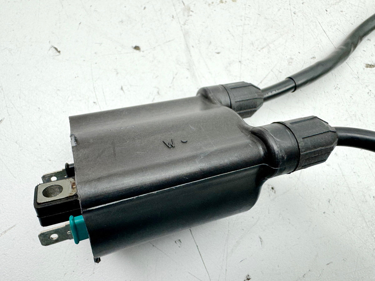 HONDA VT 1100 SC18 Shadow Zündspule hinten Zündkerzenstecker Zündkabel