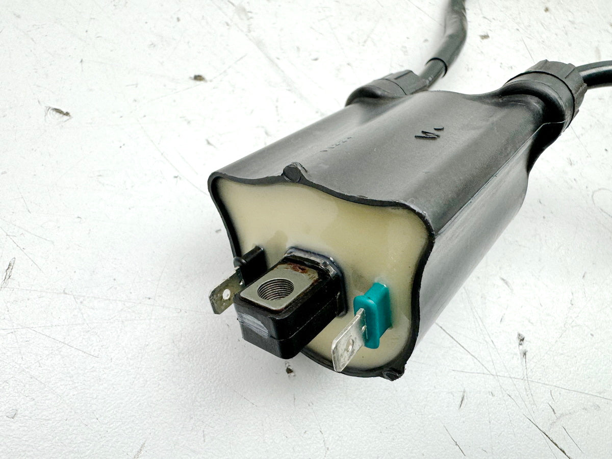 HONDA VT 1100 SC18 Shadow Zündspule hinten Zündkerzenstecker Zündkabel