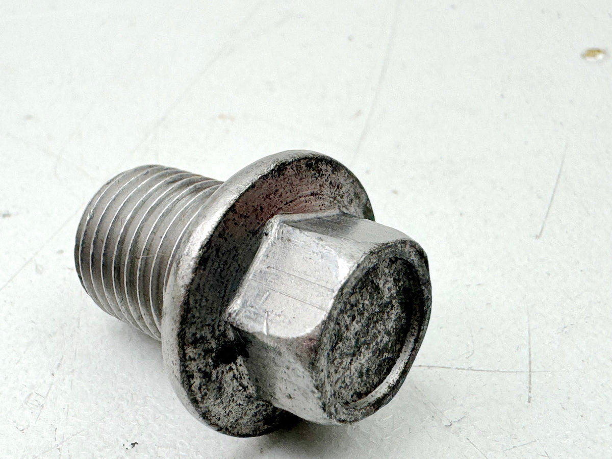 TRIUMPH SPEED TRIPLE 1050 R ABS NN01 Oil Drain Plug Screw Sump for Engine