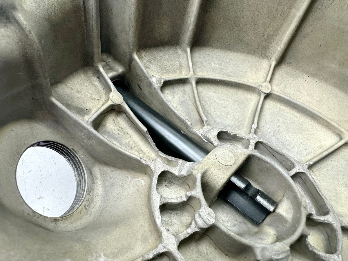 KAWASAKI ZX-10R ZXT00D Kupplungsdeckel Cover Motor Motordeckel Schubstange 06-07