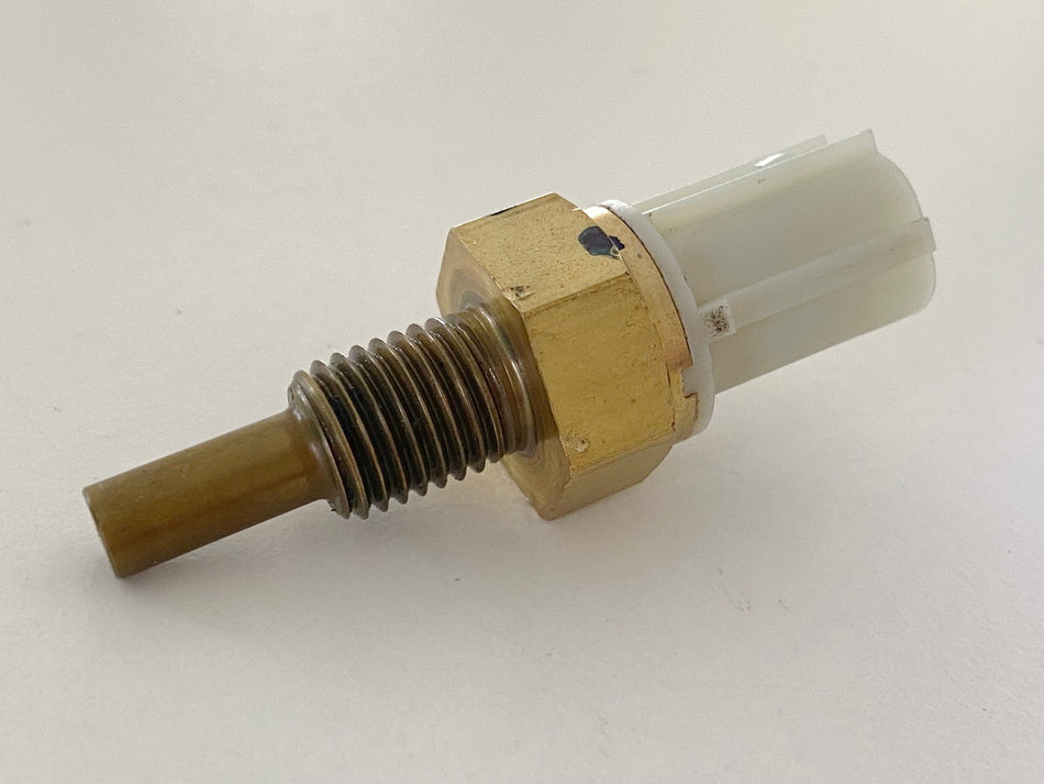 YAMAHA MTN 1000 MT10 RN78 Temperature Sensor Water Sensor Original Cylinder Head