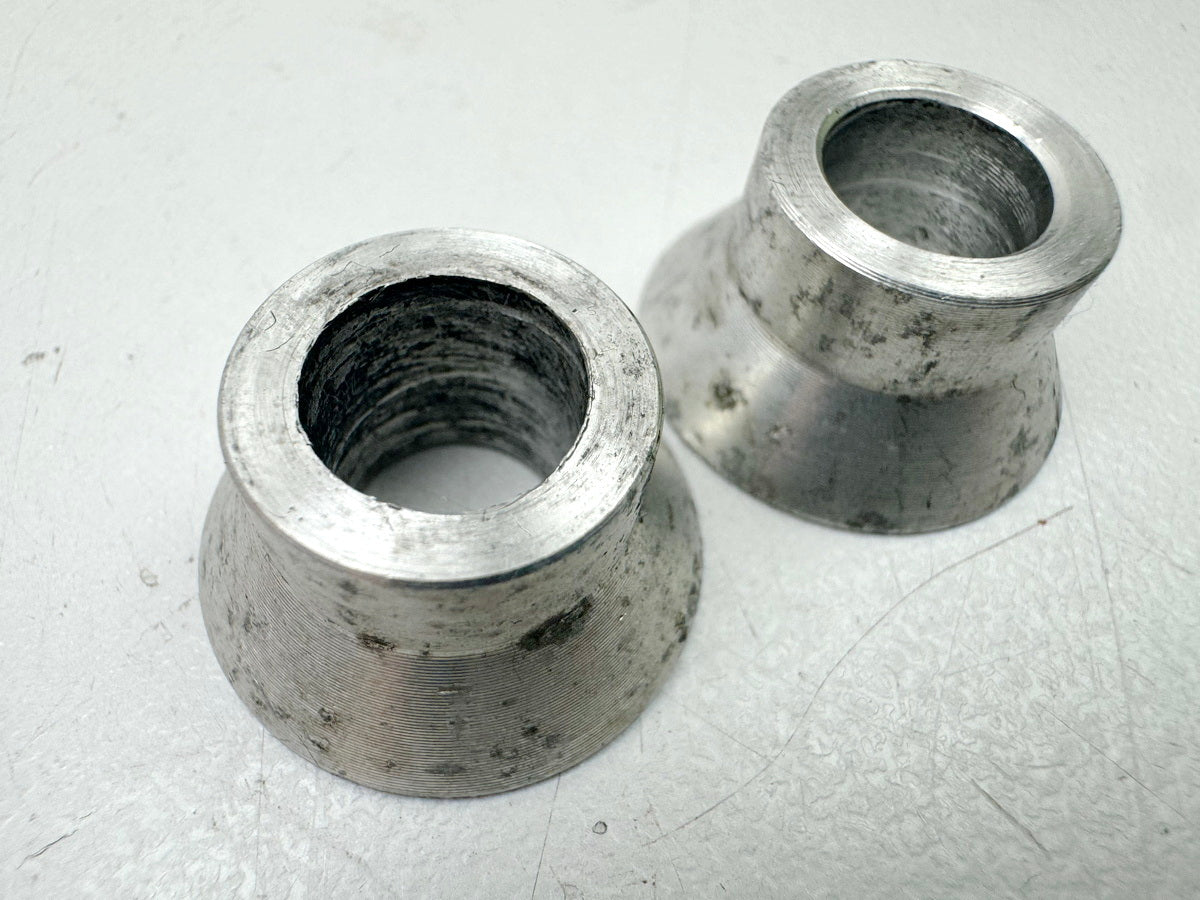 KAWASAKI ZX-10R ZXT00D Sturzpads an Schwinge Crashspads Protektors 06-07