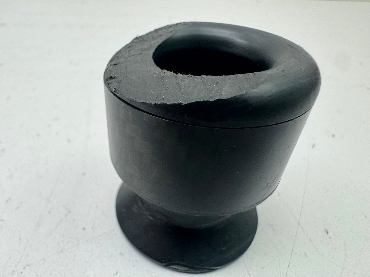 KAWASAKI ZX-10R ZXT00D Sturzpads an Schwinge Crashspads Protektors 06-07