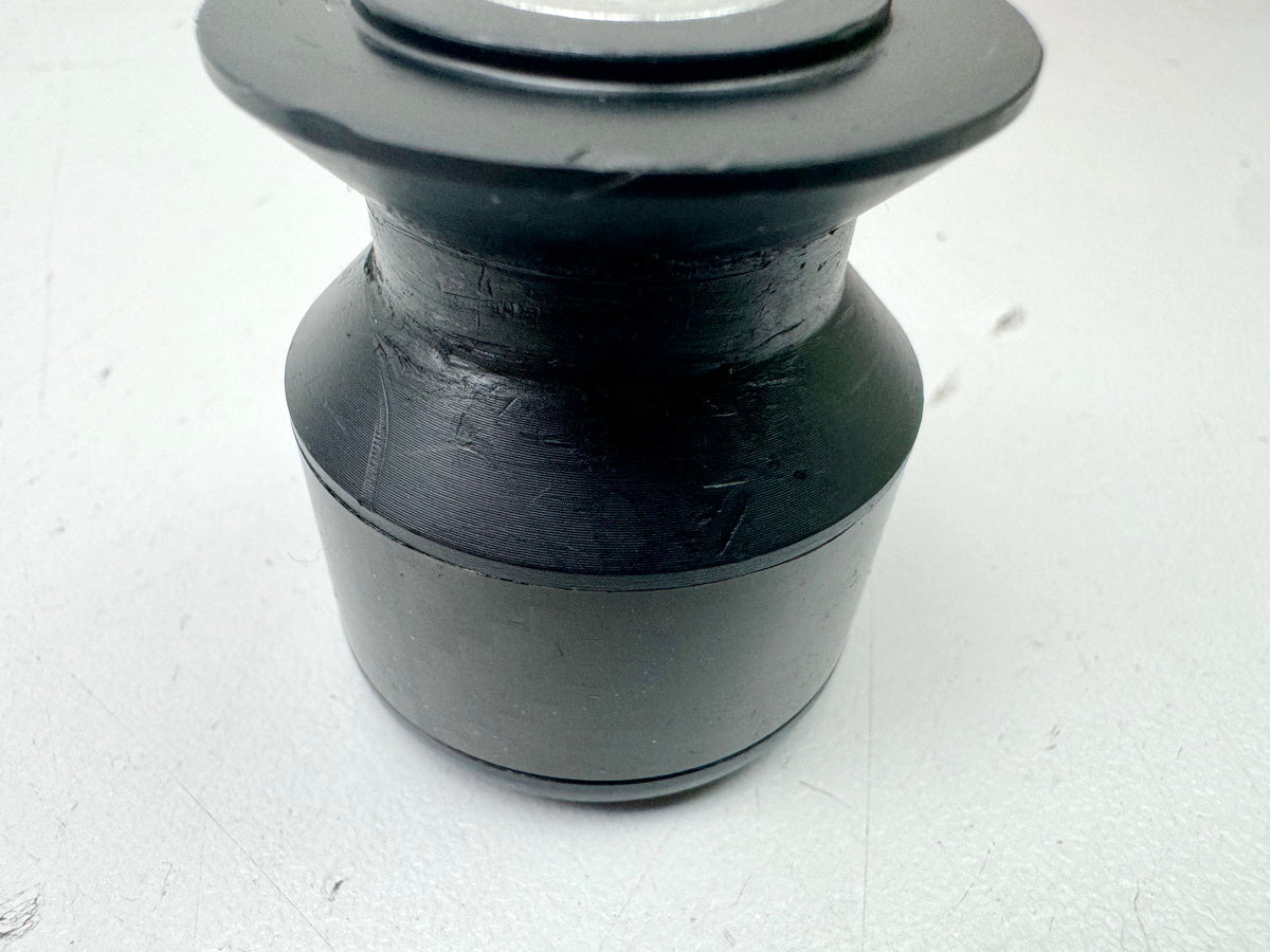 KAWASAKI ZX-10R ZXT00D Sturzpads an Schwinge Crashspads Protektors 06-07