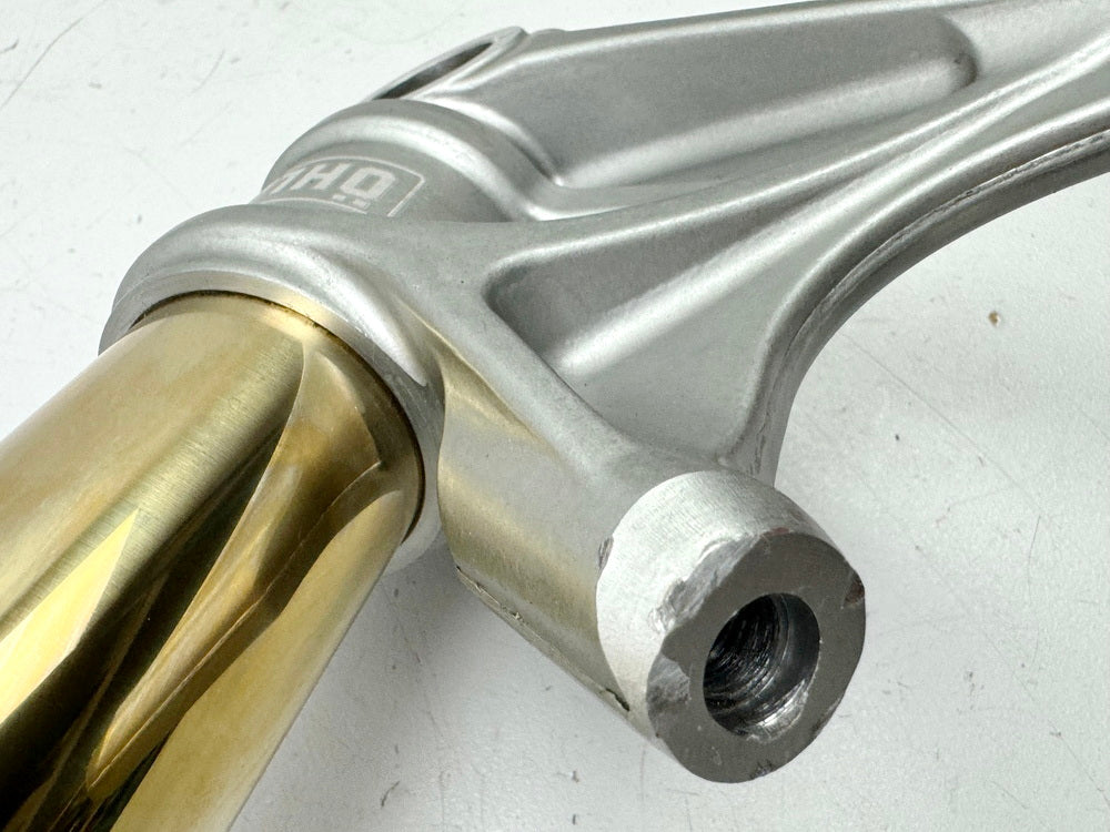 TRIUMPH SPEED TRIPLE 1050 R ABS NN01 right fork lug Öhlins for fork tube