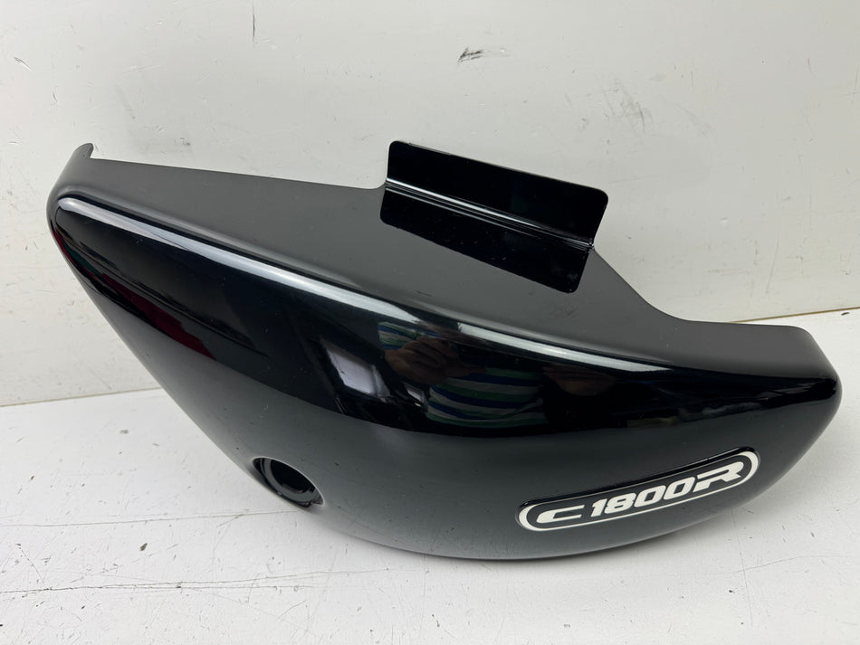 SUZUKI VLR 1800 T WVCT C 1800 R Side Cover Left Black Cover
