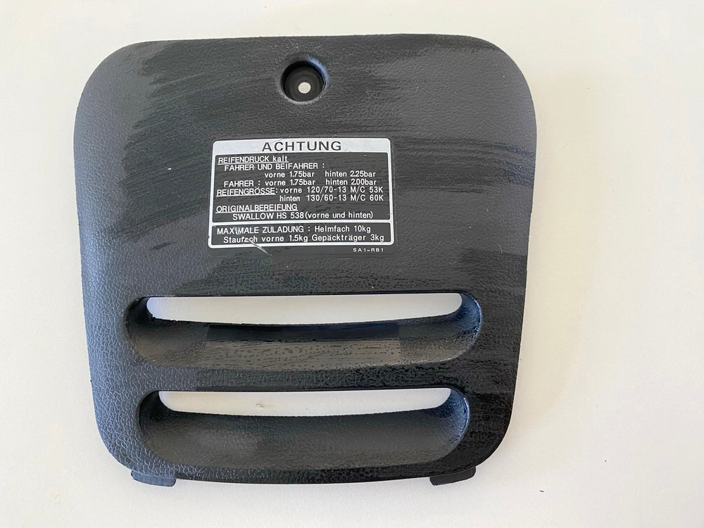 Daelim Otello SG 125 F Carenado Cubierta reposapiés Tapa bajo asiento