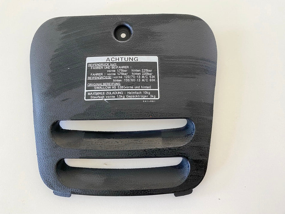 Daelim Otello SG 125 F Carenado Cubierta reposapiés Tapa bajo asiento