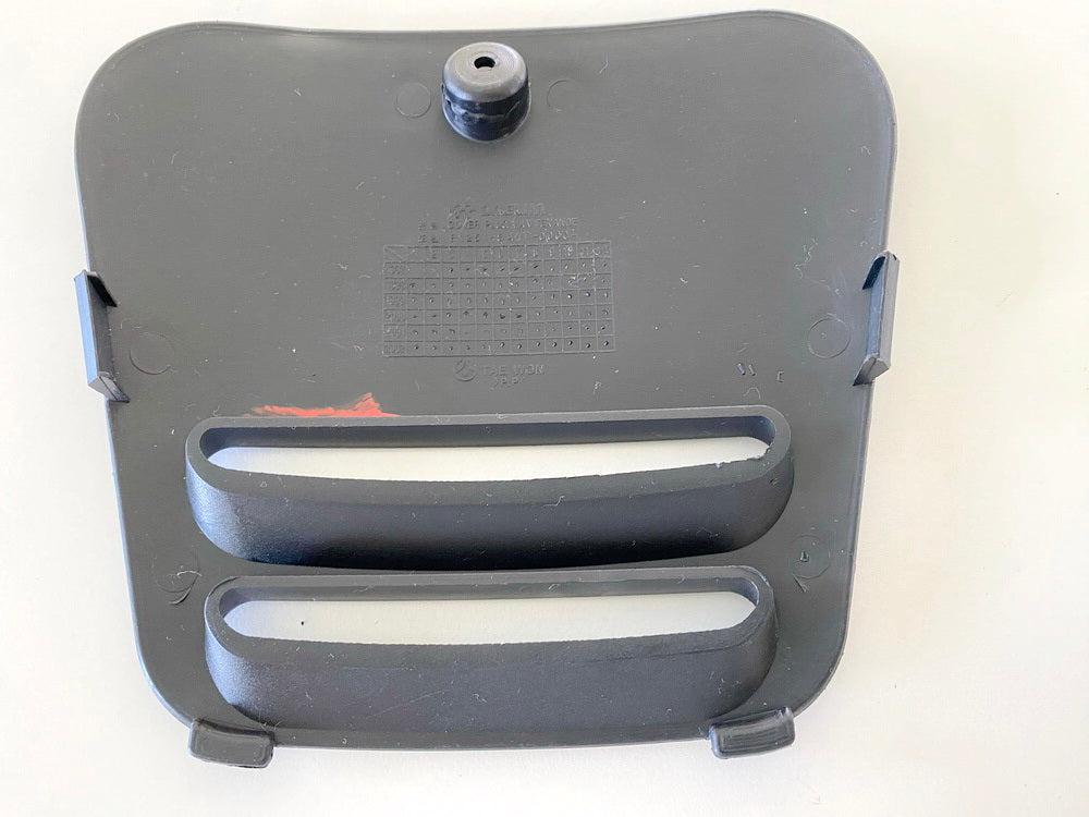 Daelim Otello SG 125 F Carenado Cubierta reposapiés Tapa bajo asiento