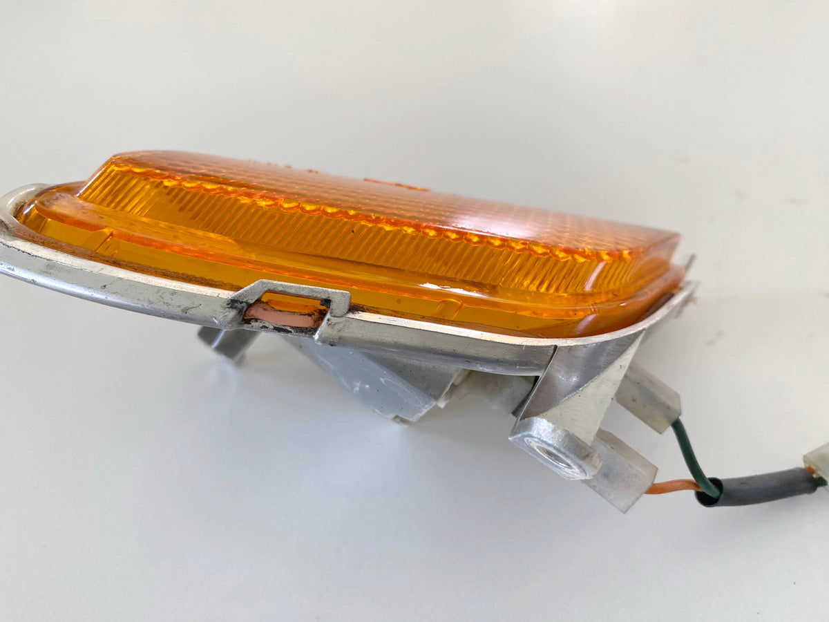 Daelim Otello SG 125 F Intermitente delantero izquierdo Luz intermitente
