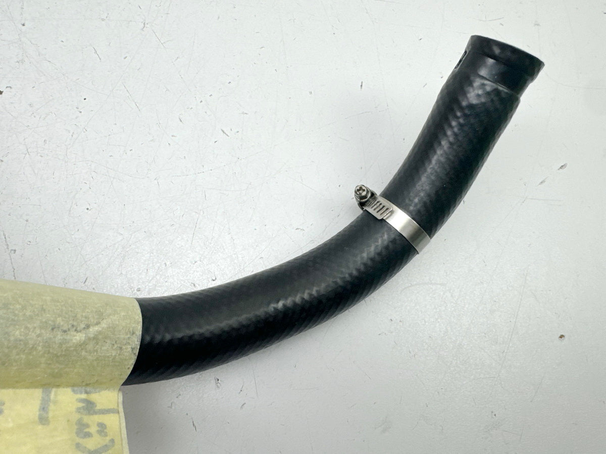 KAWASAKI ZX-10R ZXT00D Kühlerschlauch Kühler rechts zum Thermostat 06-07