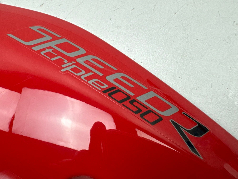 TRIUMPH SPEED TRIPLE 1050 R ABS NN01 Tapa de radiador derecha Cubierta lateral