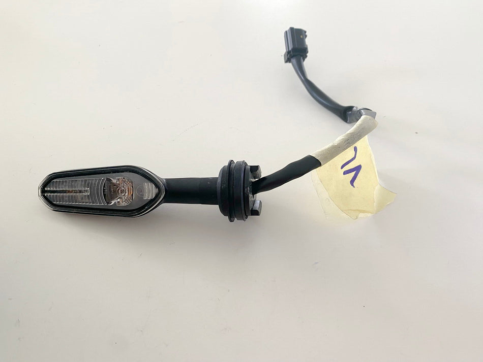YAMAHA MTN 1000 MT10 RN78 Front Left LED Turn Signal Original