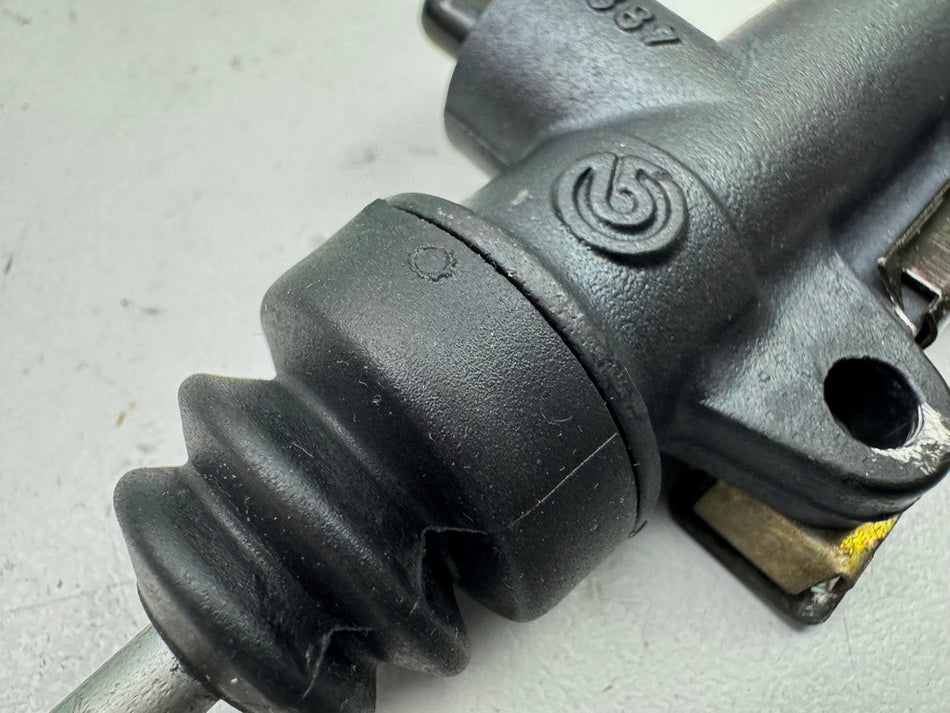 BMW R 1100 RT 259 850 cilindro de freno trasero bomba de freno cilindro de freno de pie Brembo