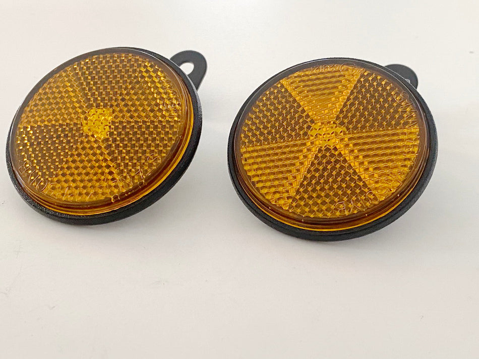 YAMAHA MTN 1000 MT-10 RN78 Reflector Cat Eye Front on Fork Bracket 4550 km