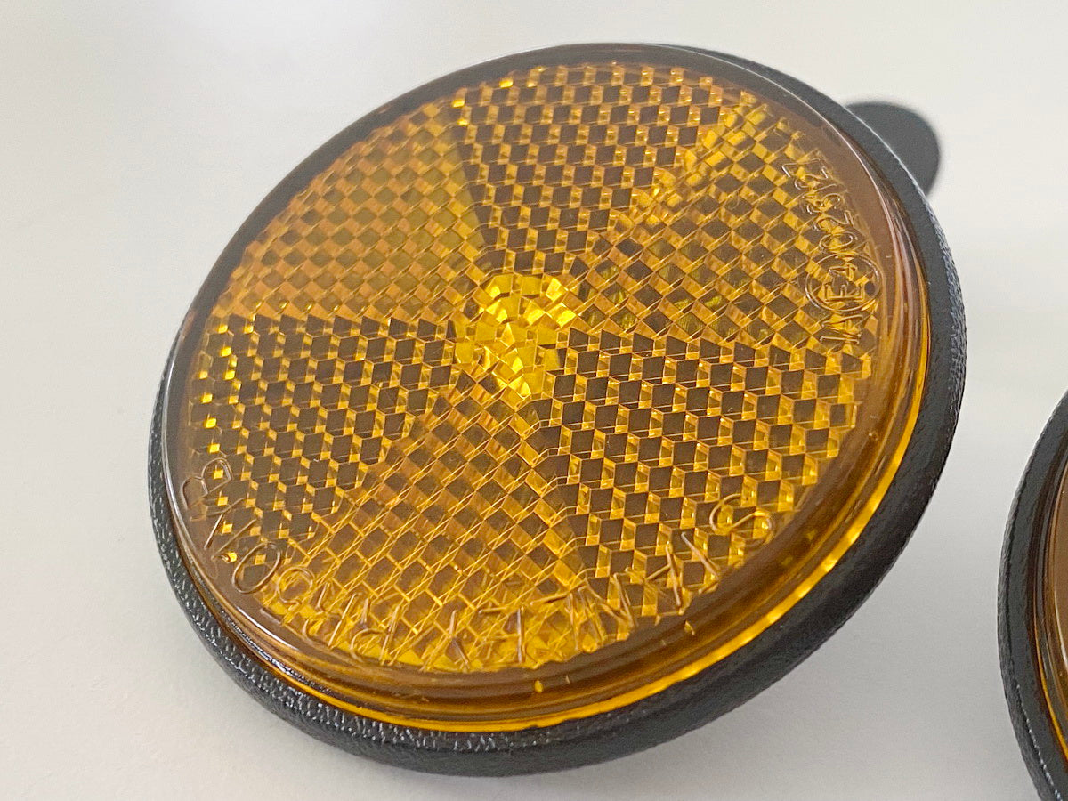 YAMAHA MTN 1000 MT-10 RN78 Reflector Cat Eye Front on Fork Bracket 4550 km
