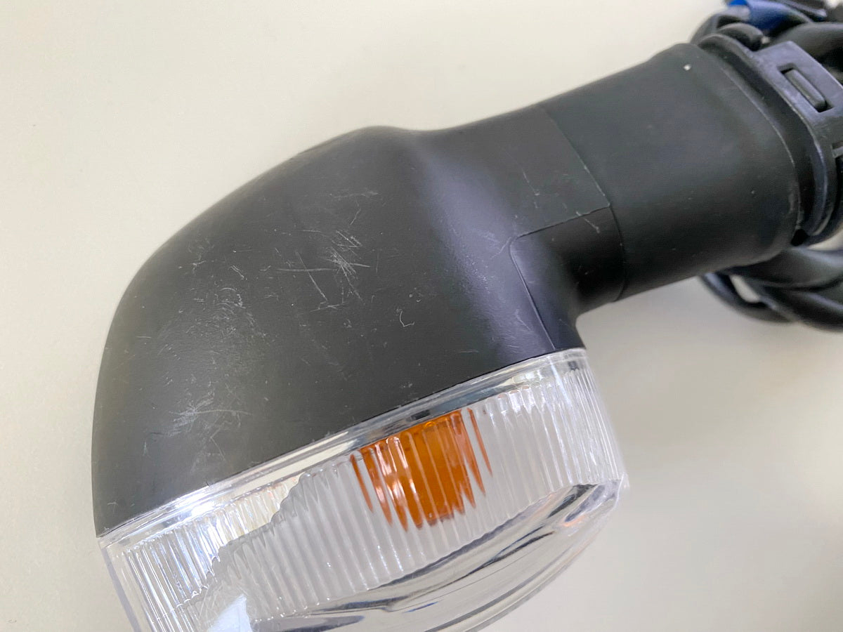 YAMAHA Tracer 700 original Blinker Turn Signal - Paar vorn links + rechts - NEU
