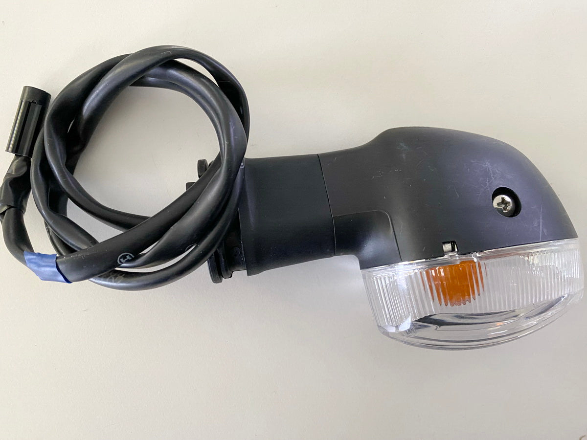 YAMAHA Tracer 700 original Blinker Turn Signal - Paar vorn links + rechts - NEU