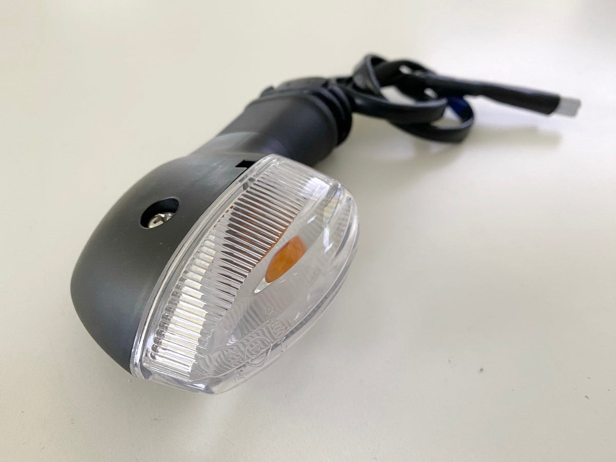 YAMAHA Tracer 700 original Blinker Turn Signal - Paar vorn links + rechts - NEU