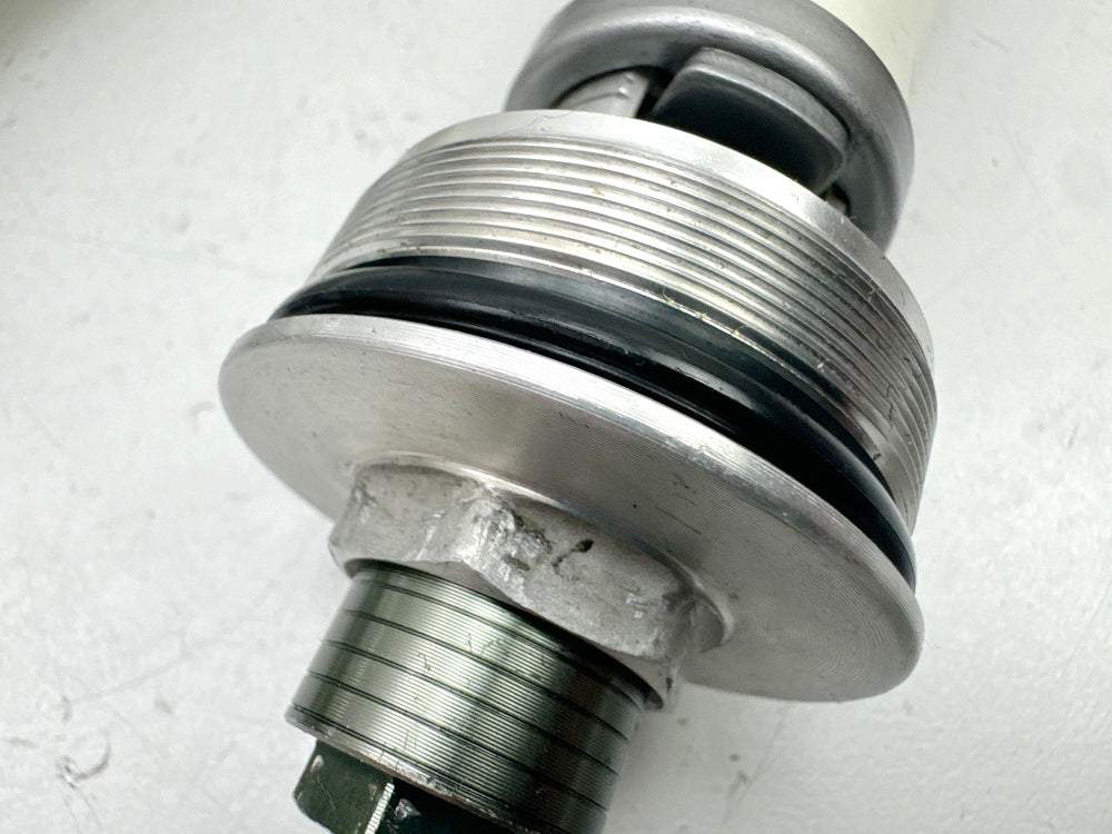 KAWASAKI ZX-10R ZXT00D Gabel Innenteile Dämpfer Feder Kartusche Schraube 06-07