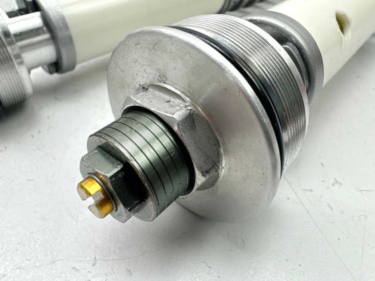 KAWASAKI ZX-10R ZXT00D Gabel Innenteile Dämpfer Feder Kartusche Schraube 06-07