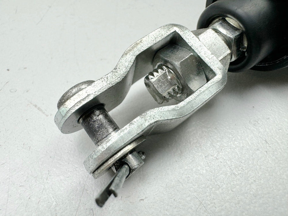 SUZUKI VLR 1800 T WVCT C 1800 R Rear Brake Cylinder Brake Master Cylinder Foot Brake Cylinder
