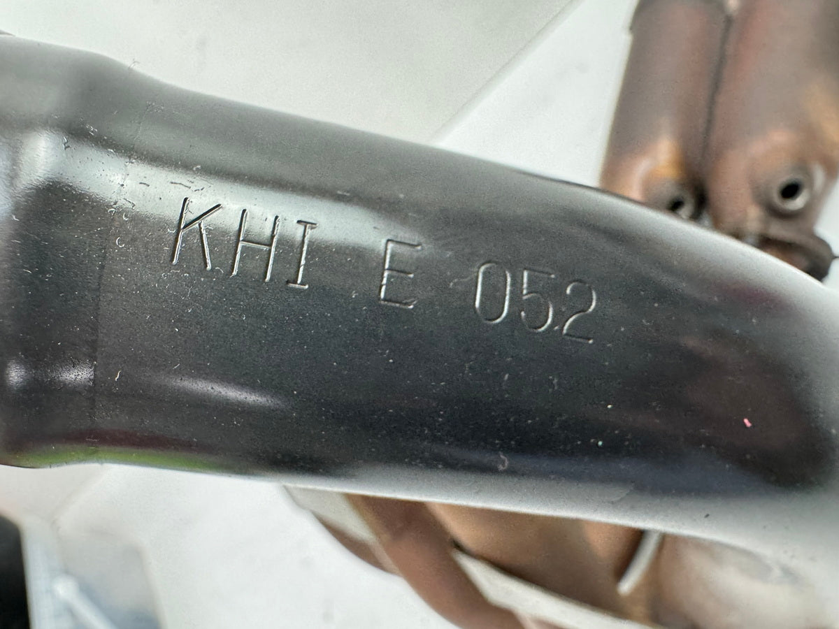 KAWASAKI ZX-10R ZXT00D Krümmer Sammler Kat Abgaskrümmer Exhaust Manifold 06-07