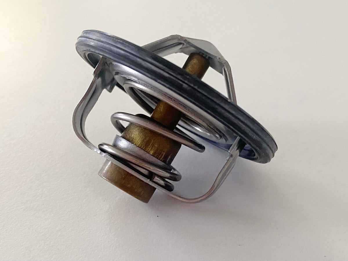 YAMAHA MTN 1000 MT10 RN78 Thermostat für Kühlkreislauf Kühler Motor NUR 4550 km