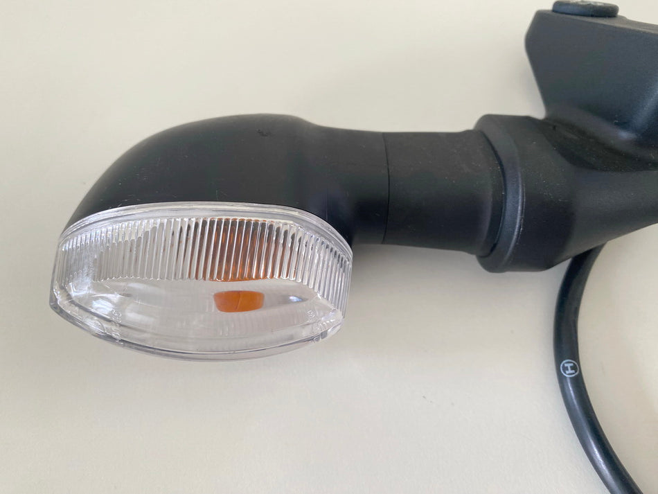 YAMAHA MT09 Original Rear Turn Signals Left + Right Incl. Bracket Strut - NEW