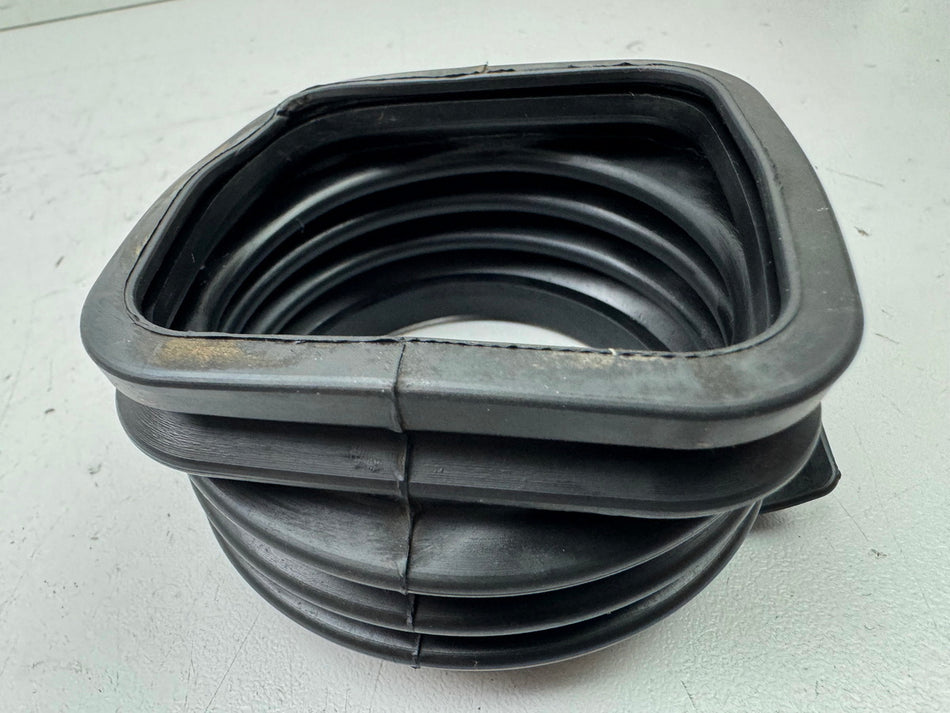 HONDA VT 1100 SC18 Shadow Cubierta Basculante Goma Cardán Fuelle Guardapolvo