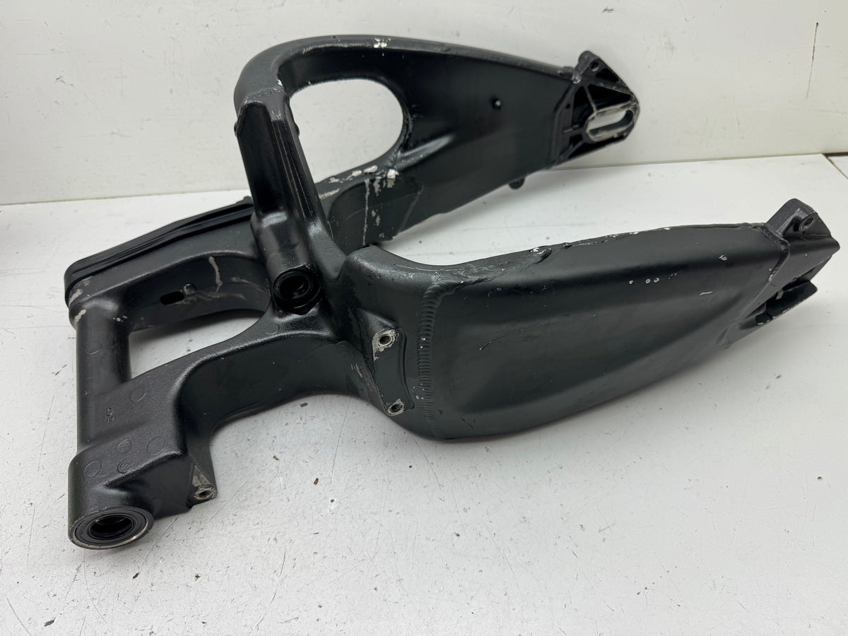 KAWASAKI ZX-10R ZXT00D Schwinge Hinterradschwinge für Rahmen Felge 06-07