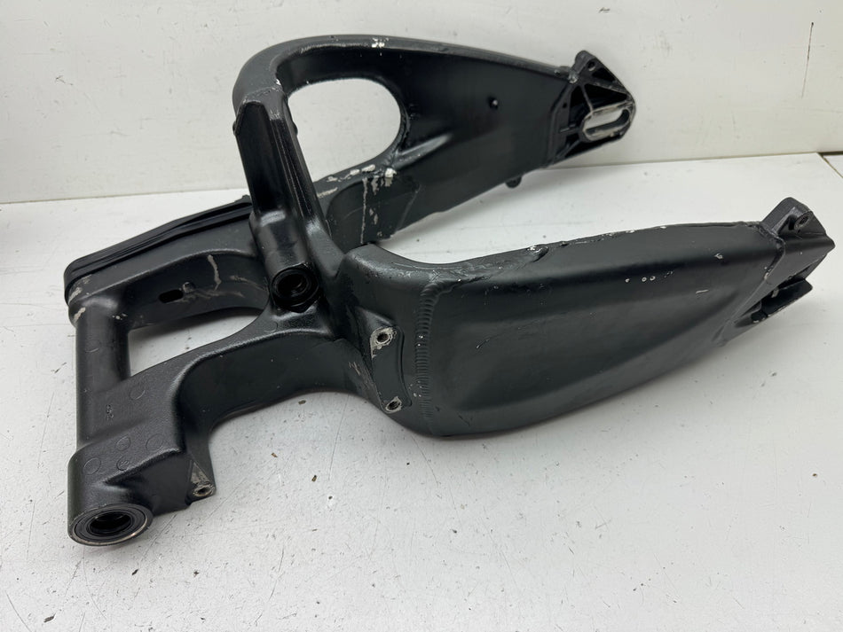 KAWASAKI ZX-10R ZXT00D Schwinge Hinterradschwinge für Rahmen Felge 06-07