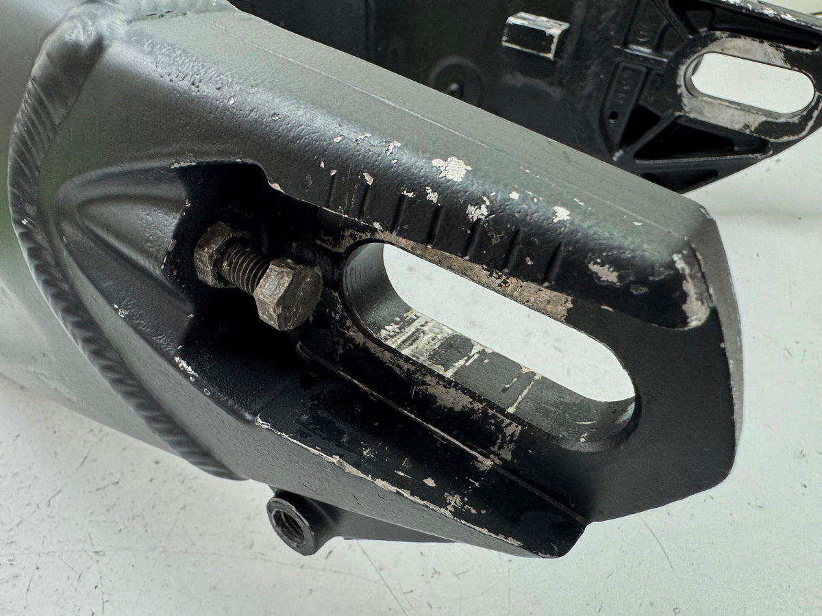 KAWASAKI ZX-10R ZXT00D Schwinge Hinterradschwinge für Rahmen Felge 06-07