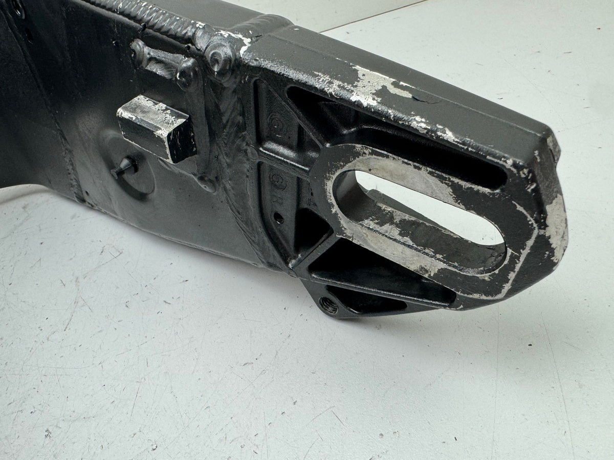 KAWASAKI ZX-10R ZXT00D Schwinge Hinterradschwinge für Rahmen Felge 06-07