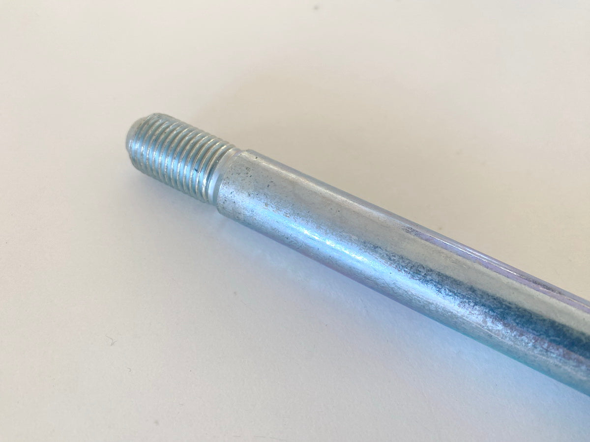 YAMAHA SR125 original Rear Wheel Axle Spindle - NEW