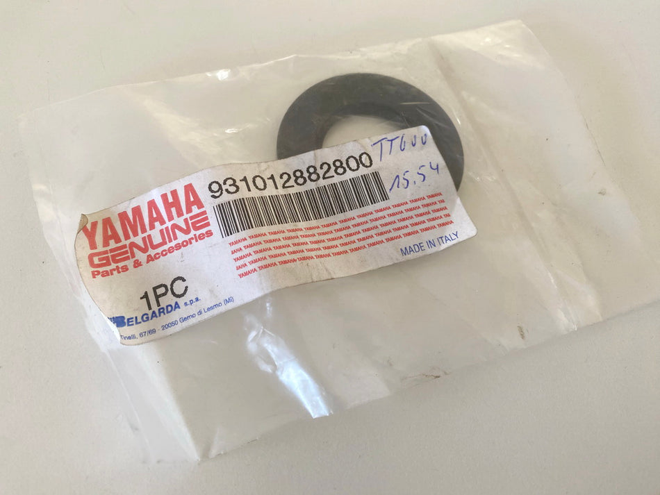 YAMAHA TT 600 original Wellendichtring Simmerring hinten Hinterrad - NEU