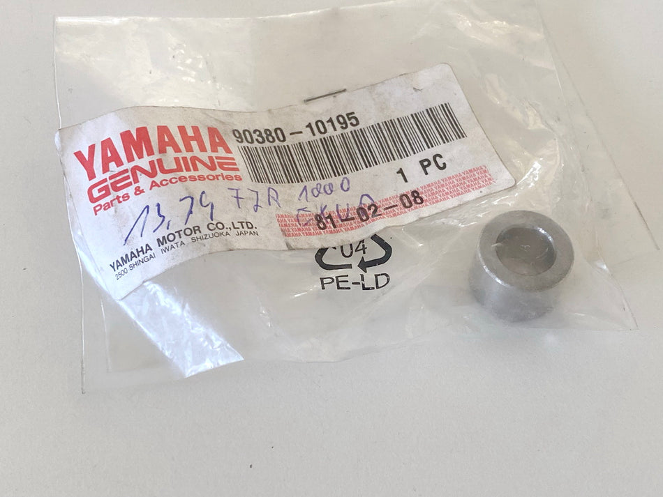 YAMAHA FZR1000 YZF750 original Massivbuchse Auspuff Buchse - NEU