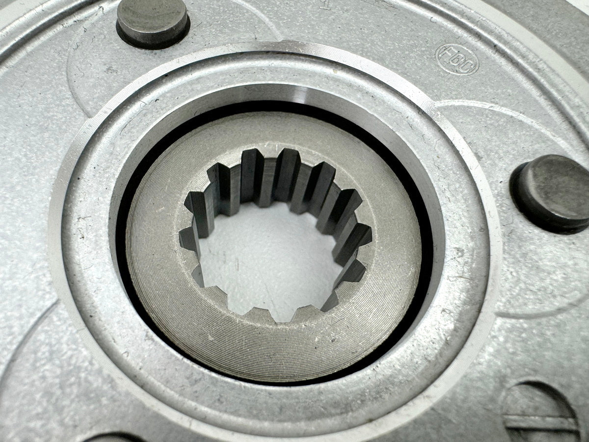 KAWASAKI ZX10R ZXT00D Kupplungsnabe Nabe Kupplung Innenkorb für Motor 06-07