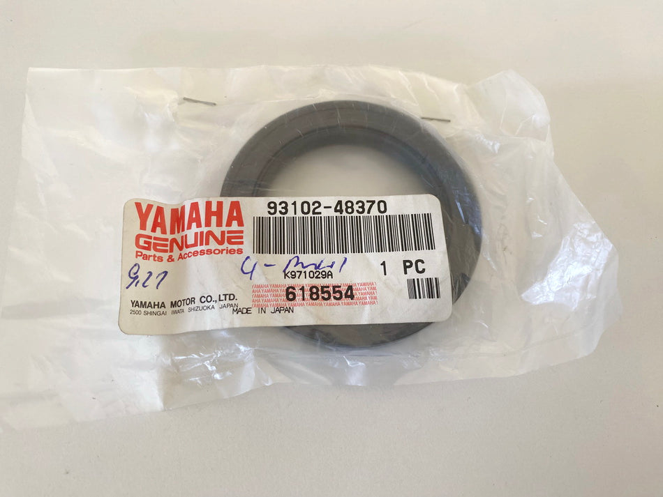 YAMAHA YFM350 Warrior original Shaft Seal Rear Wheel 2 pieces NEW