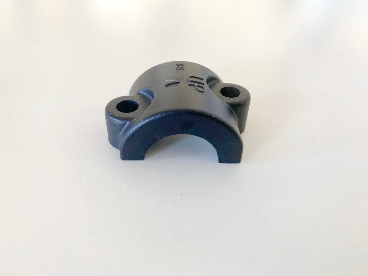 YAMAHA SR TDR TZR XV XT XTZ original Konsole Hauptbremszylinder Halterung - NEU
